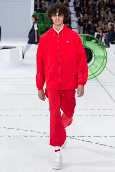 Look 2